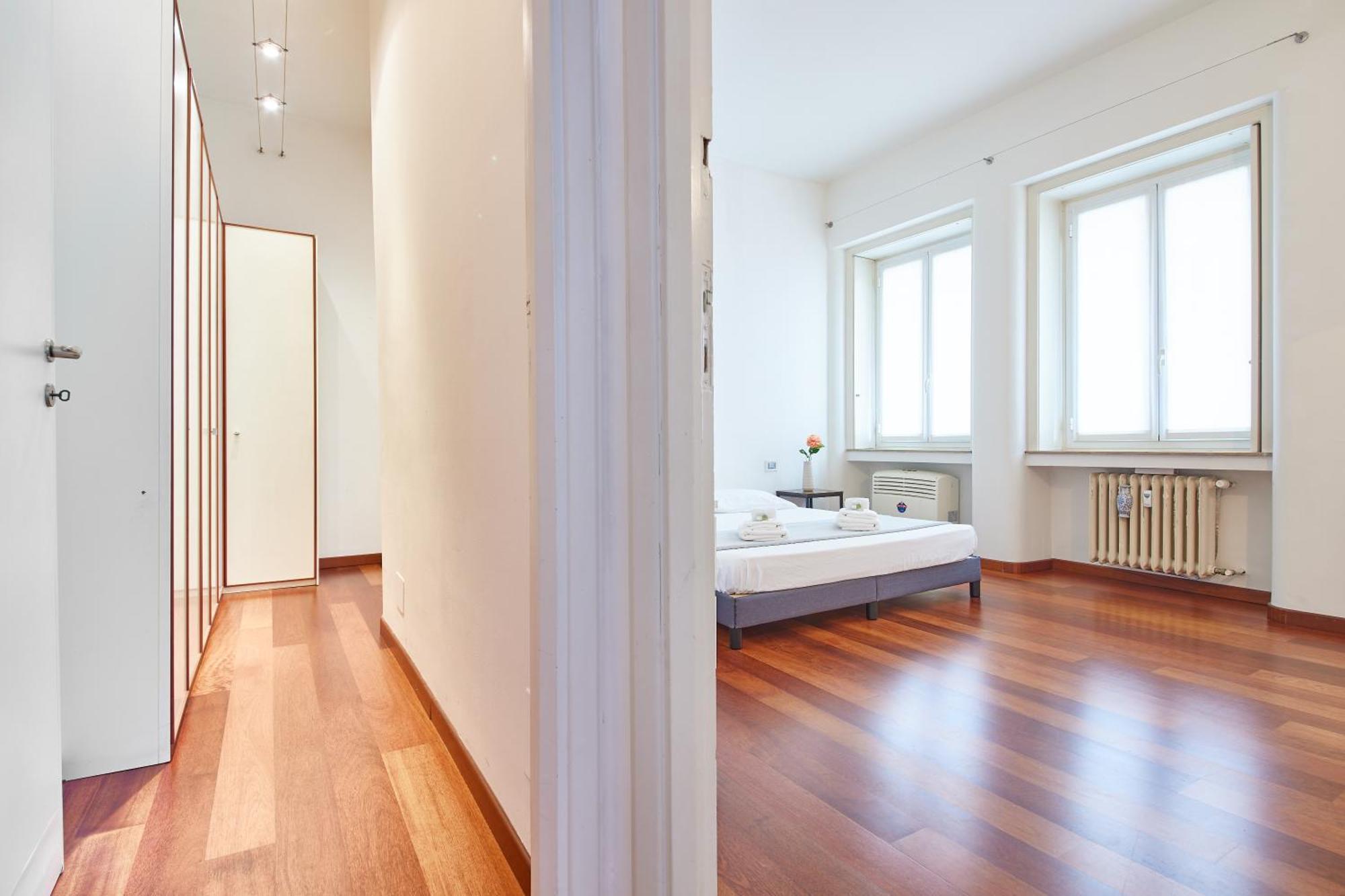 Porta Nuova Lusso 8 Minuti Dal Duomo Apartment มิลาน ภายนอก รูปภาพ